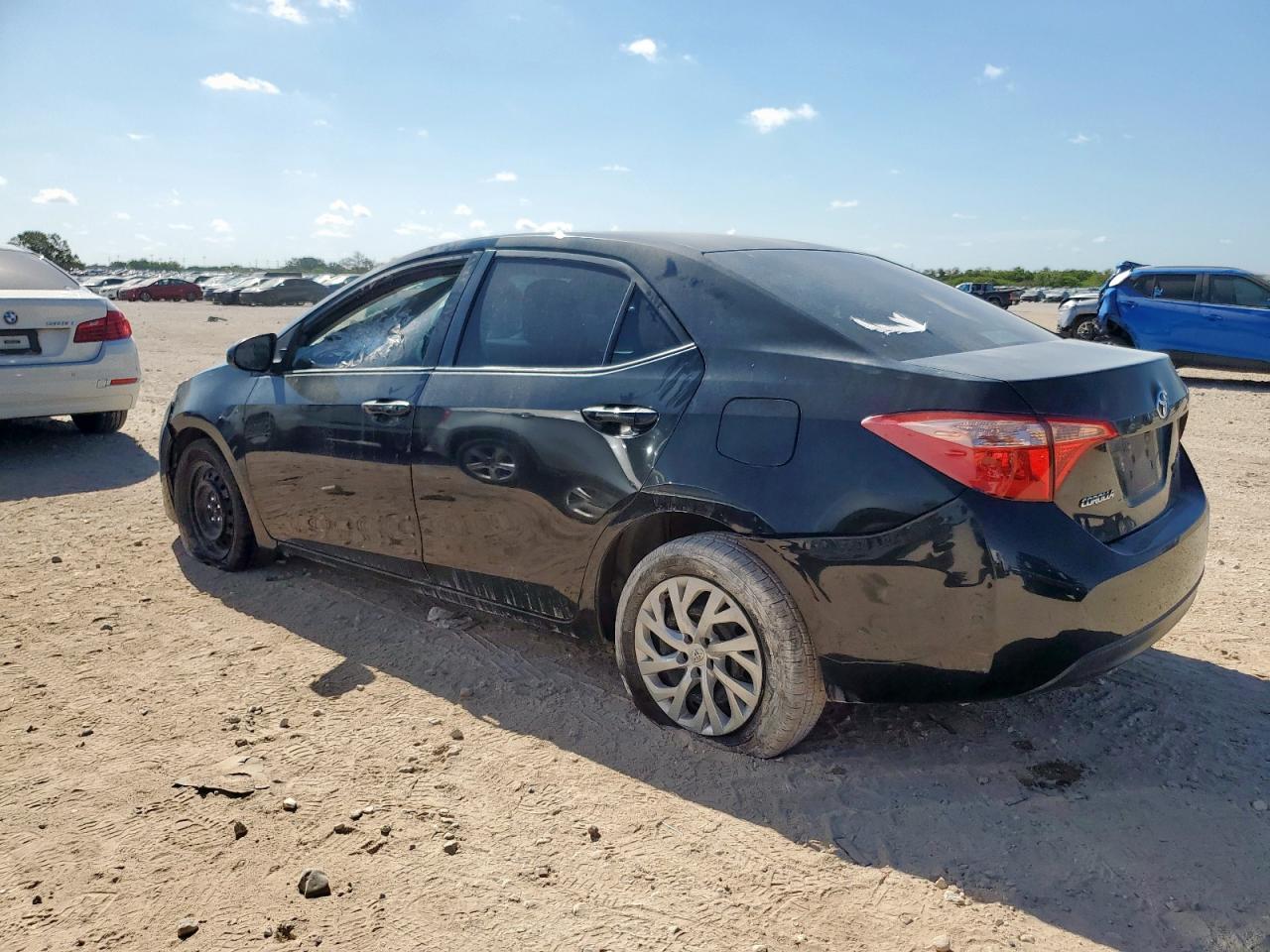 2018 Toyota Corolla - Фото 2