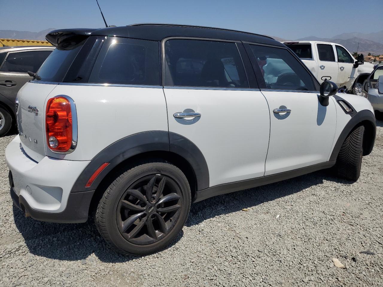 2016 Mini Cooper S Countryman - Image 3