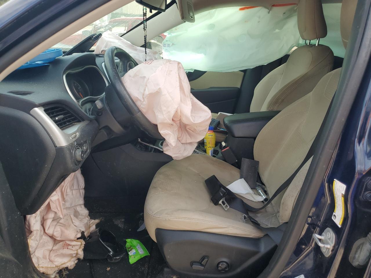 2016 Jeep Cherokee Latitude - Фото 7