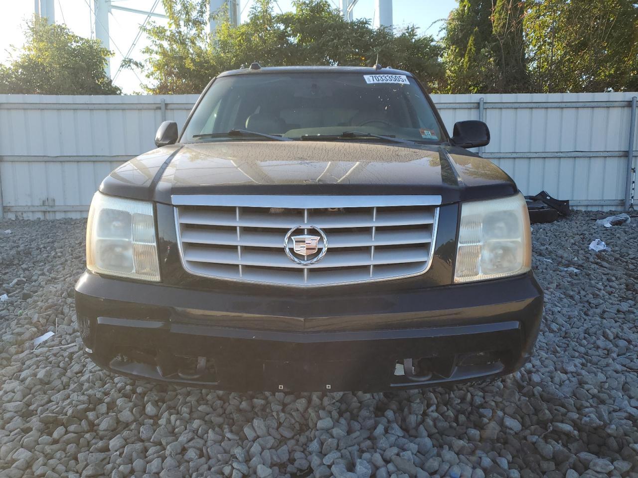2005 Cadillac Escalade Esv - Image 5