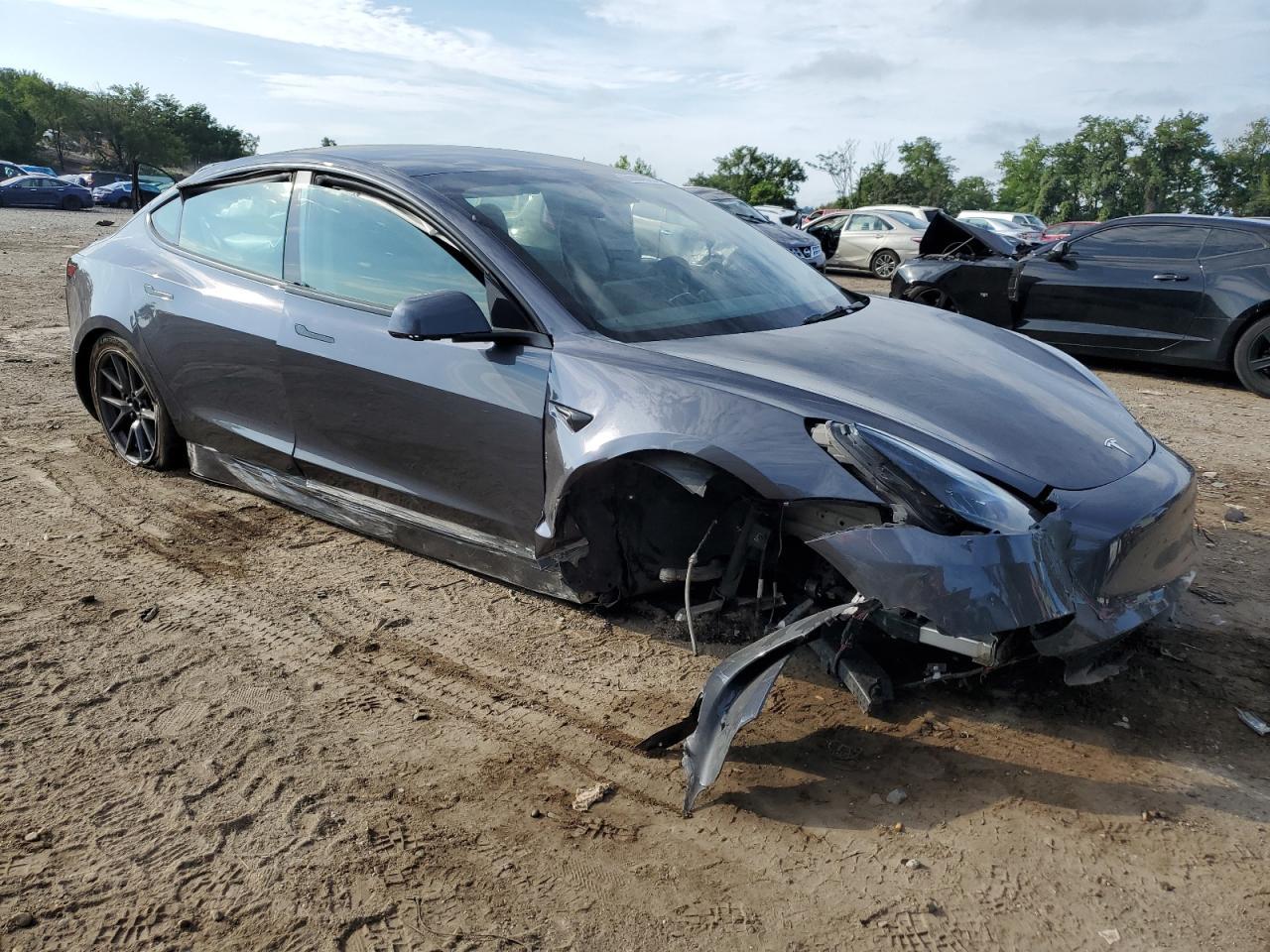 2023 Tesla Model 3 - Image 4