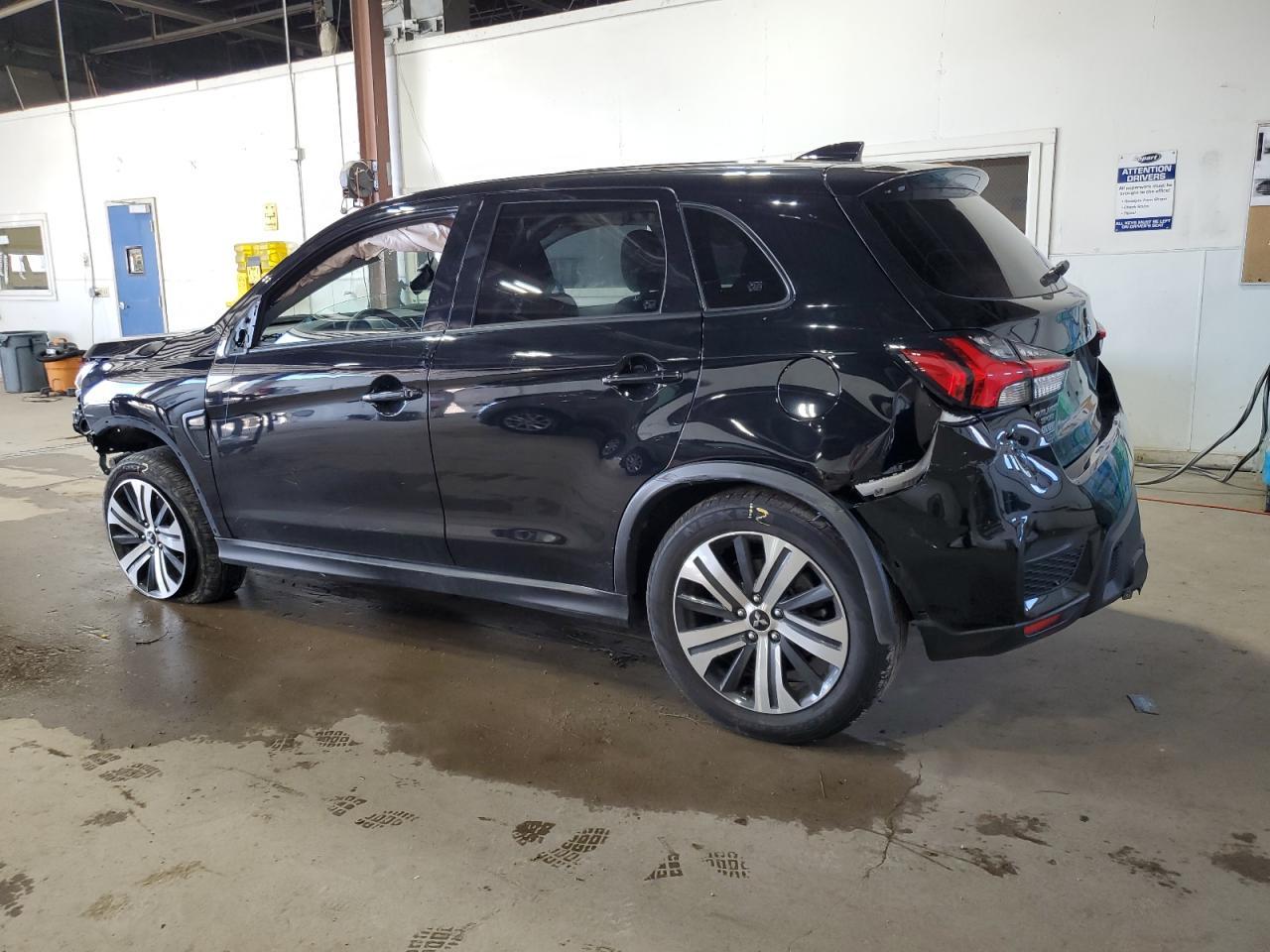 2023 Mitsubishi Outlander Sport S/Se - Image 2