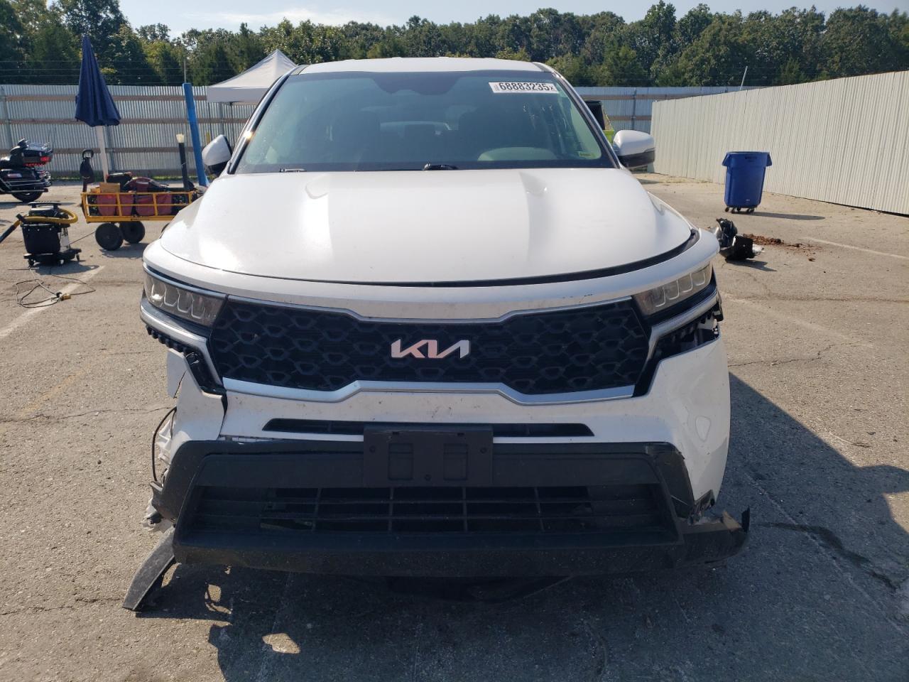 2022 Kia Sorento Lx - Image 5