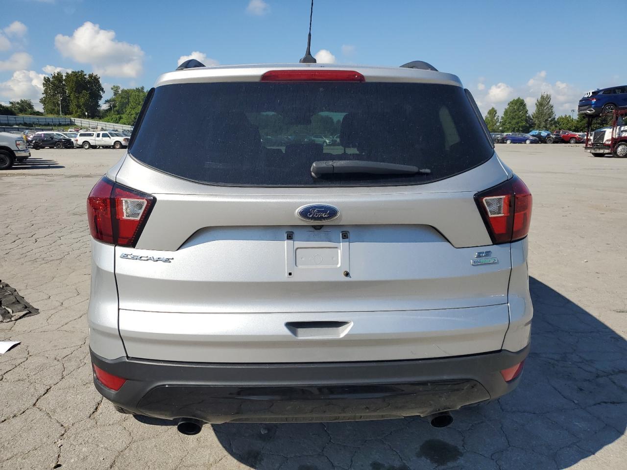 2019 Ford Escape Se - Фото 6