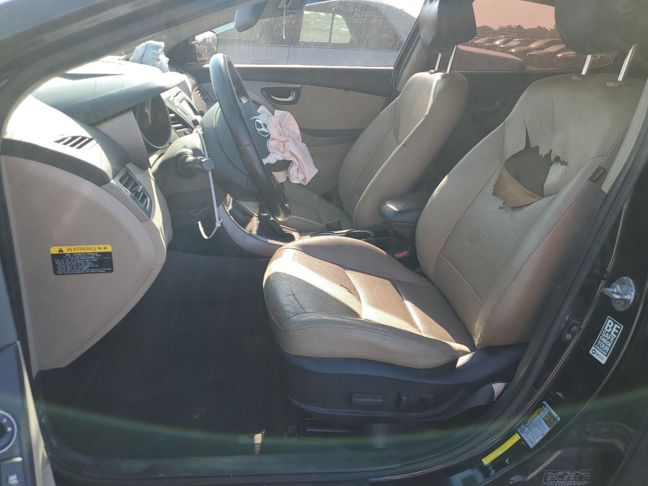 2015 Hyundai Elantra Se - Image 7