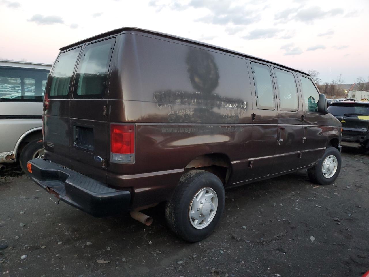 2008 Ford Econoline E350 Super Duty Van - Image 3