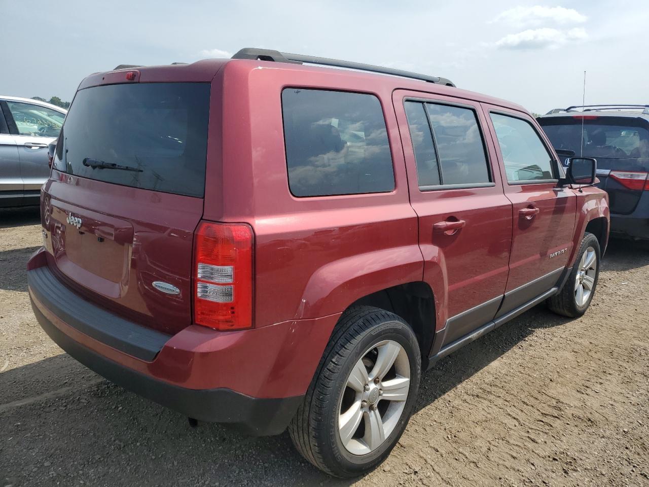 2014 Jeep Patriot Latitude - Фото 3