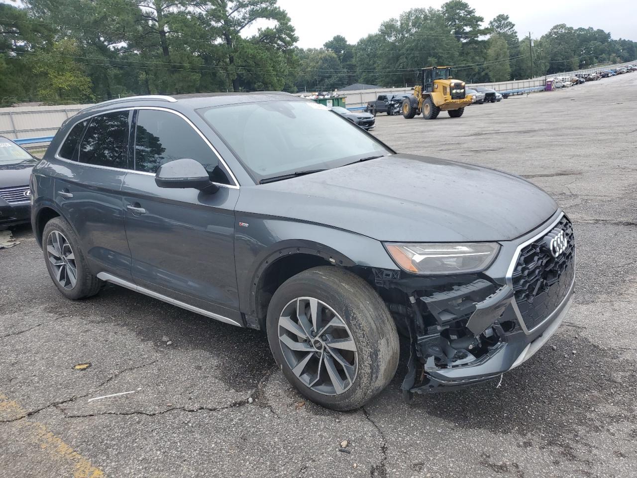 2022 Audi Q5 Premium - Фото 4