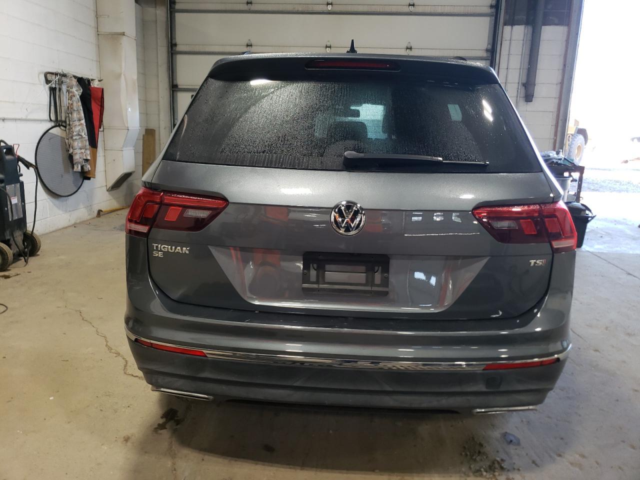 2018 Volkswagen Tiguan Se - Фото 6