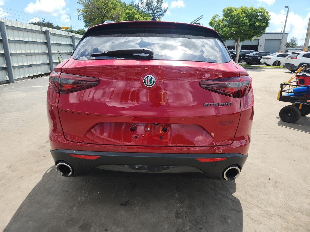 2021 Alfa Romeo Stelvio Sport - Image 6
