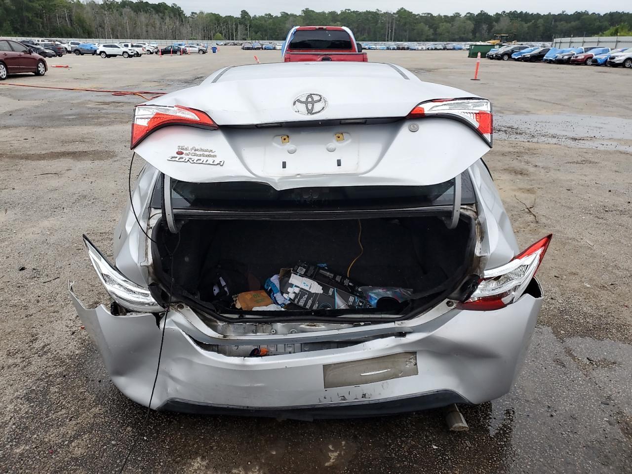 2015 Toyota Corolla L - Image 6