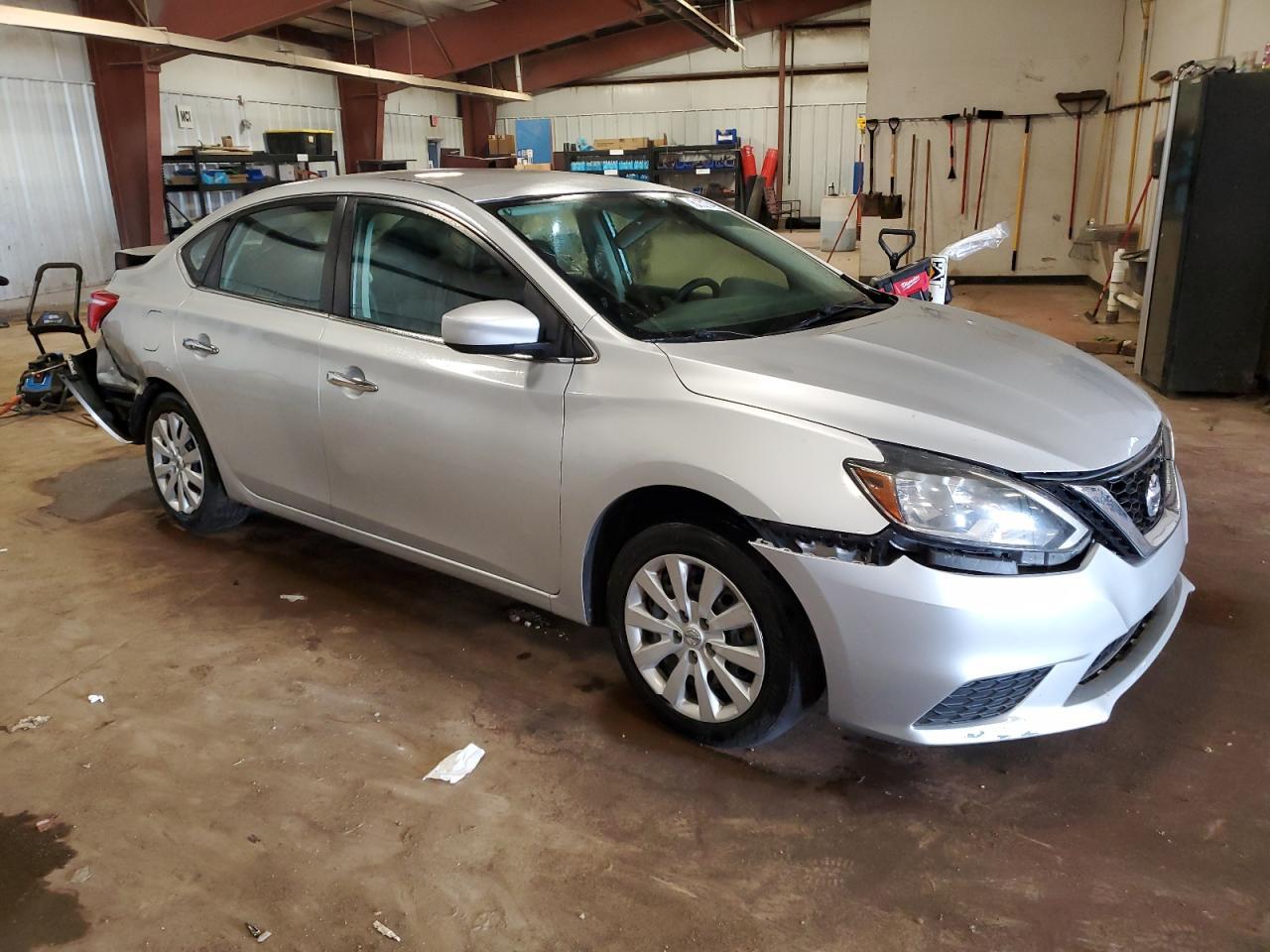 2018 Nissan Sentra S - Фото 4