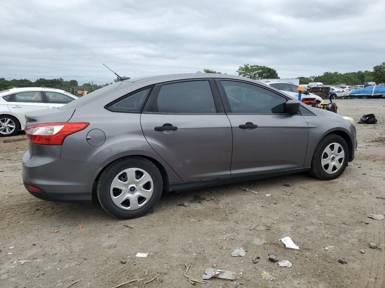 2014 Ford Focus S - Фото 3