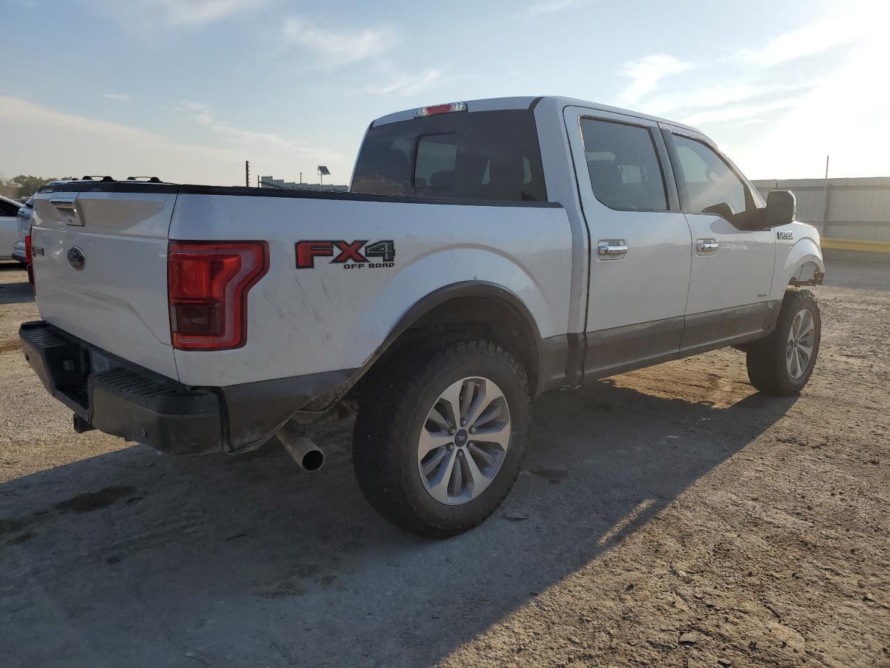 2015 Ford F150 Supercrew - Image 3
