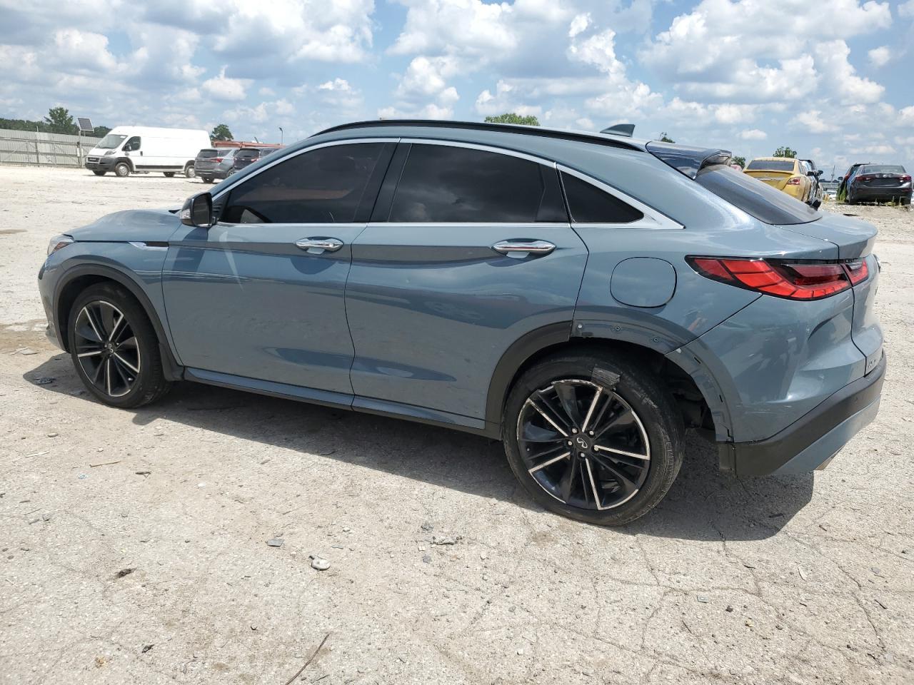 2022 Infiniti Qx55 Luxe - Фото 2
