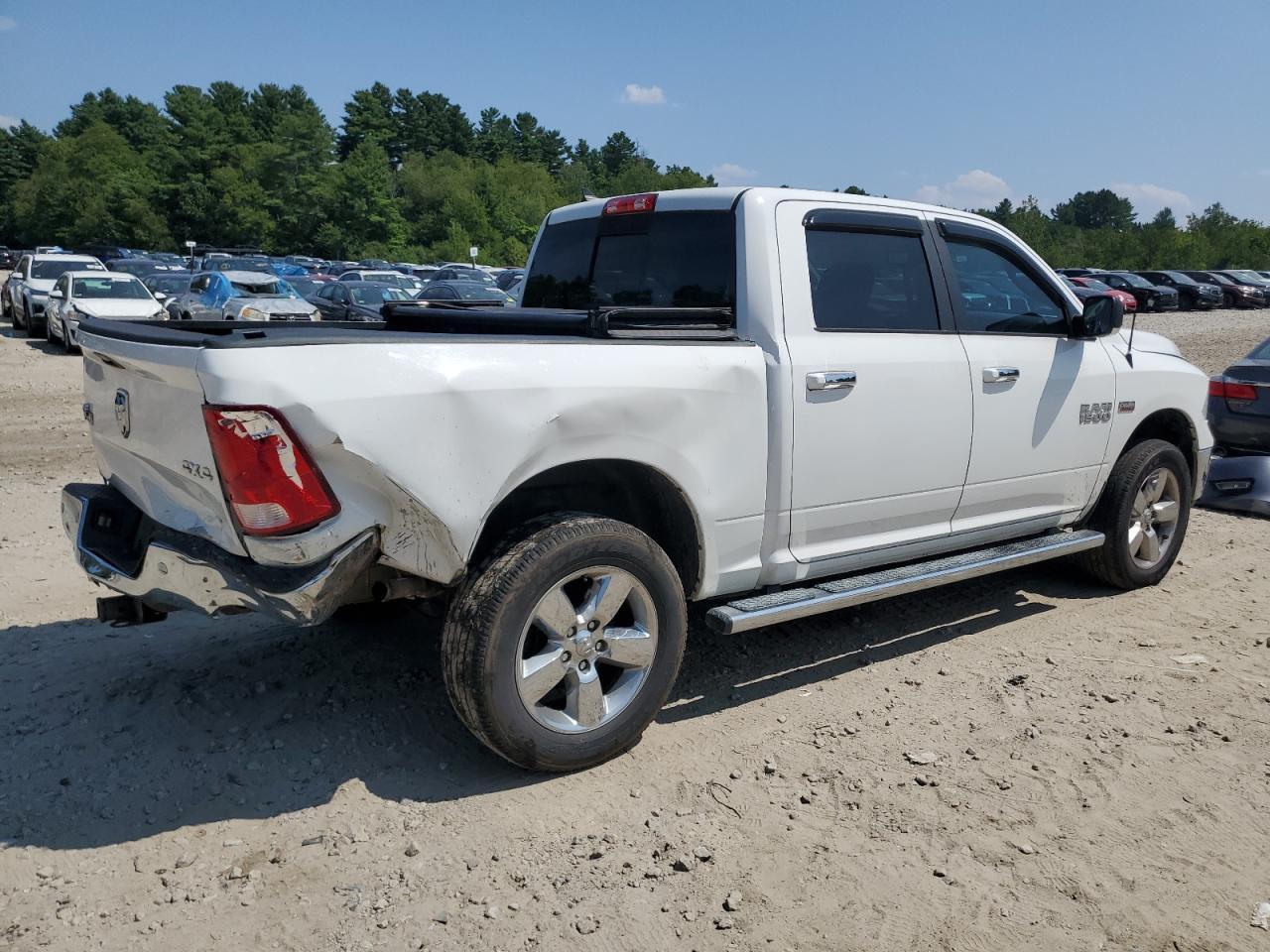 2017 Ram 1500 Slt - Image 3