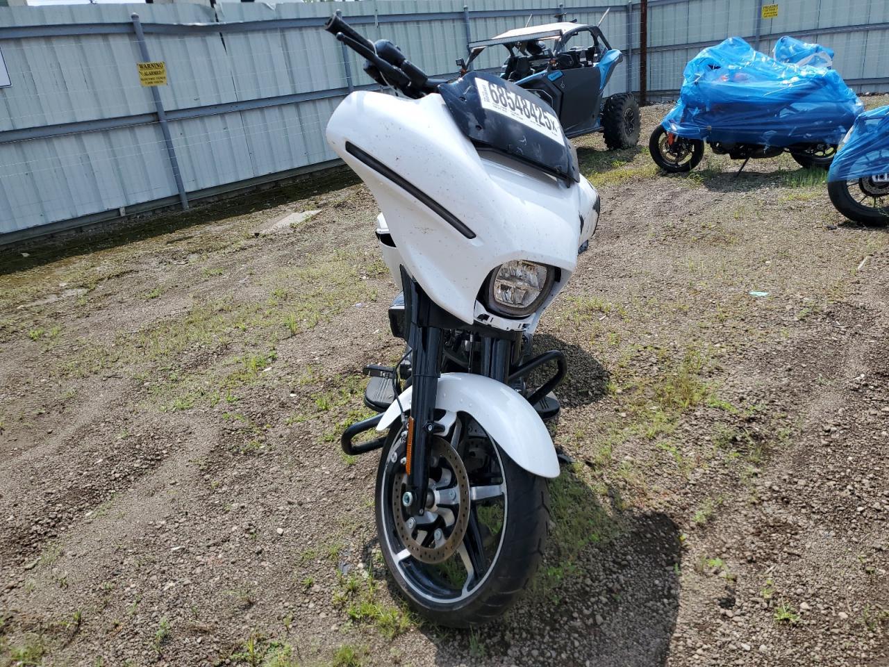 2024 Harley-Davidson Flhx - Image 2