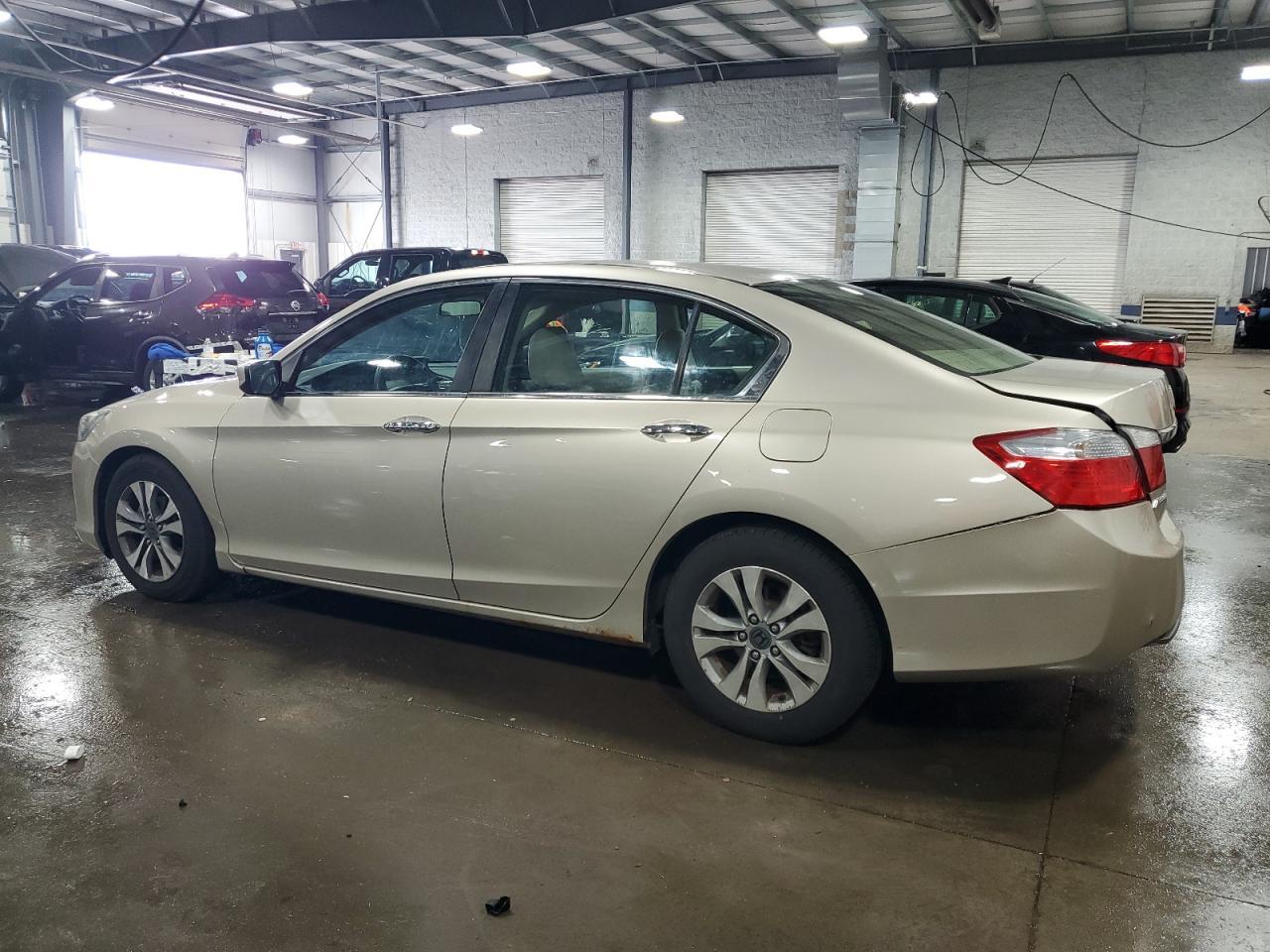 2014 Honda Accord Lx - Фото 2
