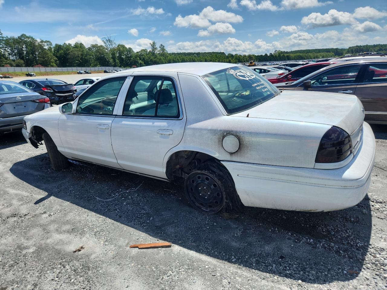 2001 Ford Crown Victoria Police Interceptor - Фото 2