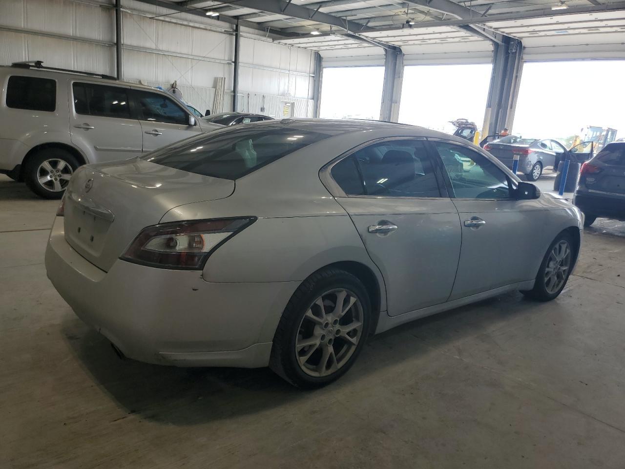 2012 Nissan Maxima S - Фото 3