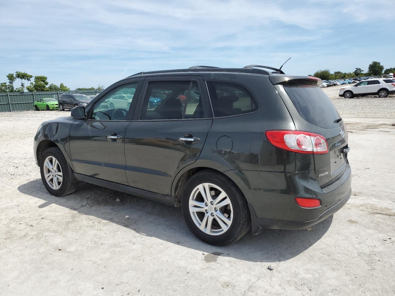 2011 Hyundai Santa Fe Limited - Image 2