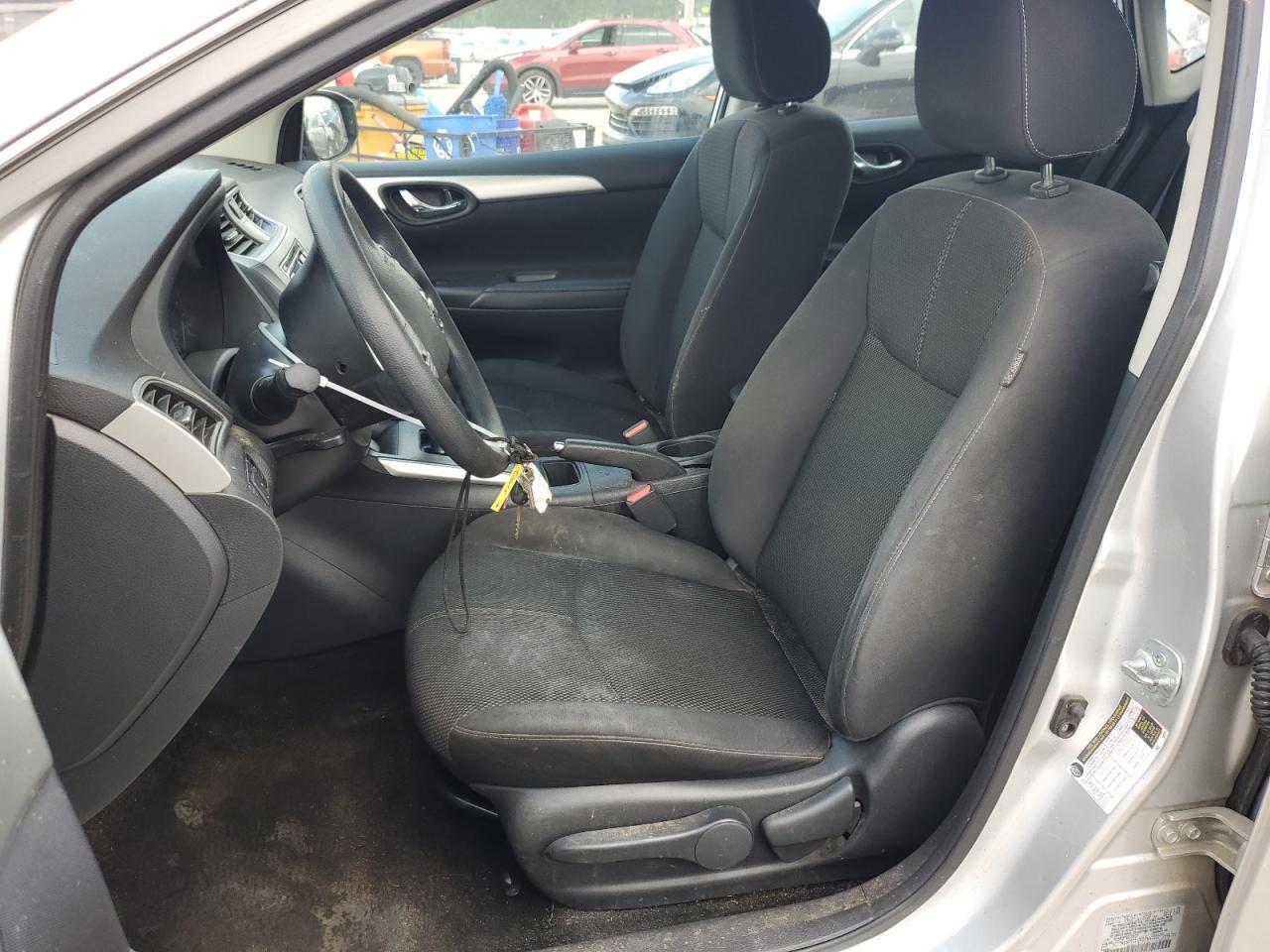 2016 Nissan Sentra S - Image 7