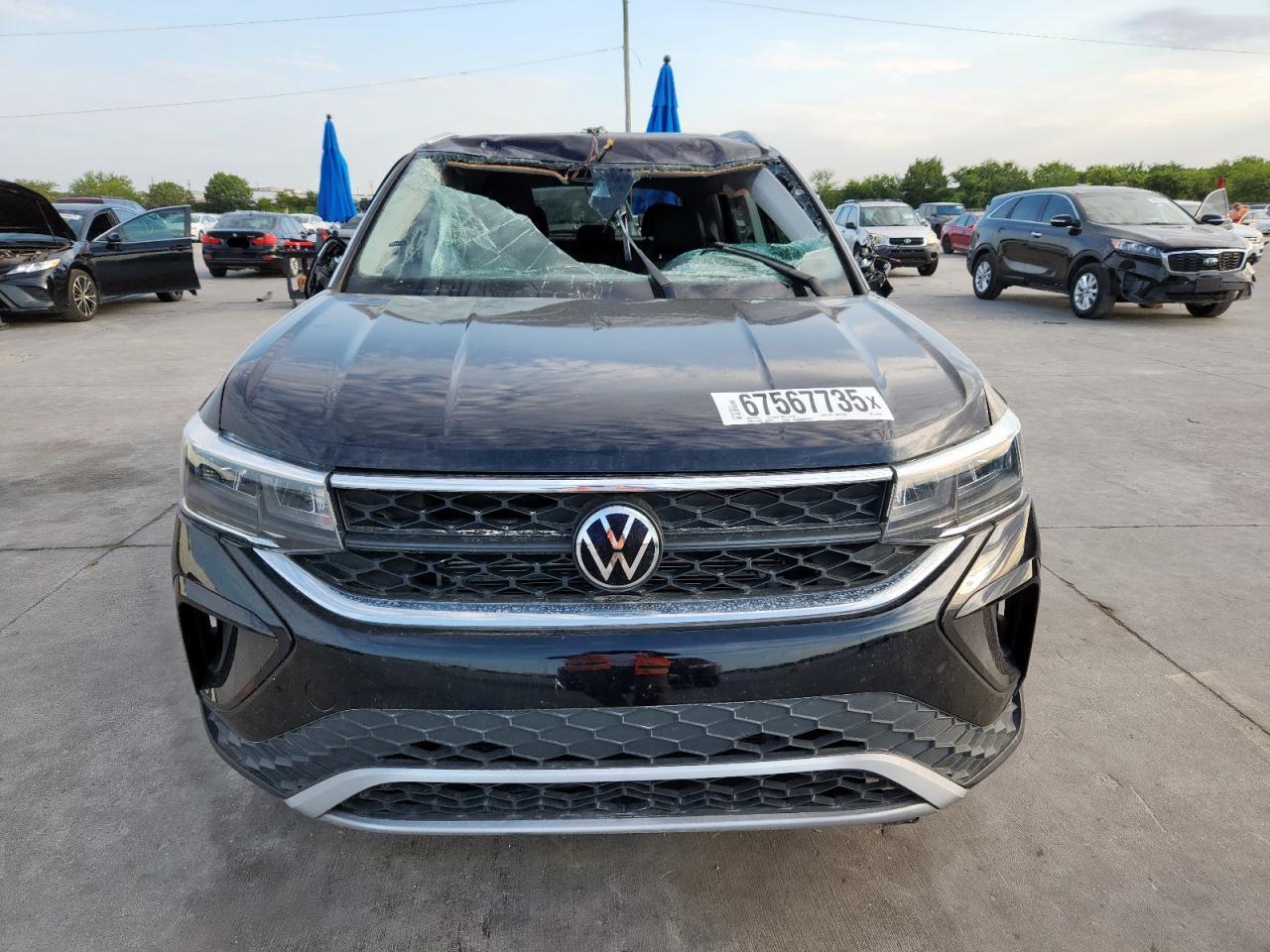 2023 Volkswagen Taos Se - Image 5