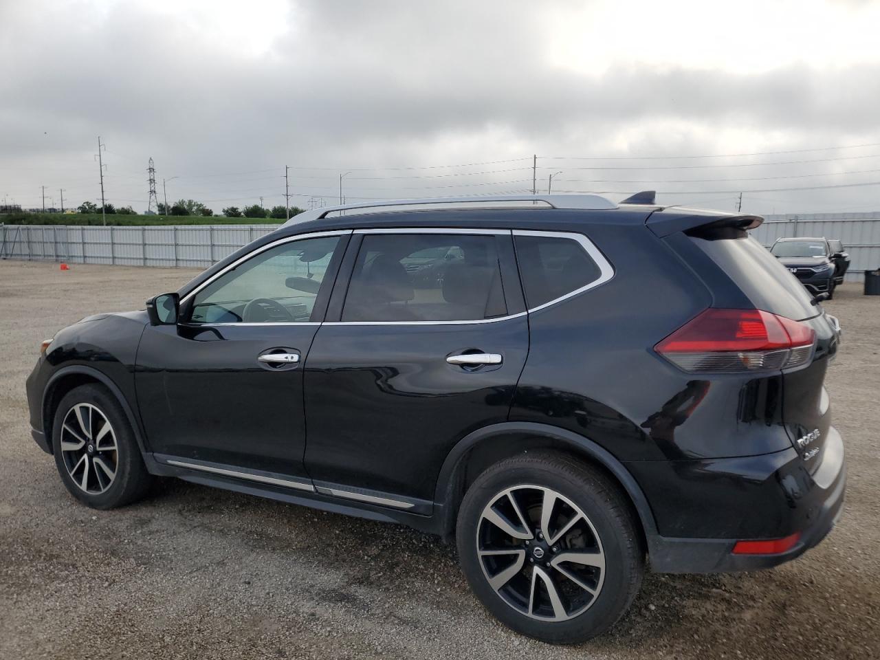 2019 Nissan Rogue S - Фото 2