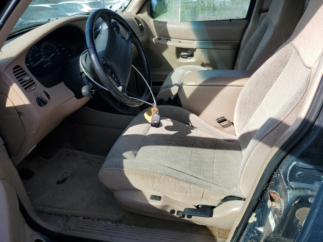 1997 Ford Explorer - Фото 7