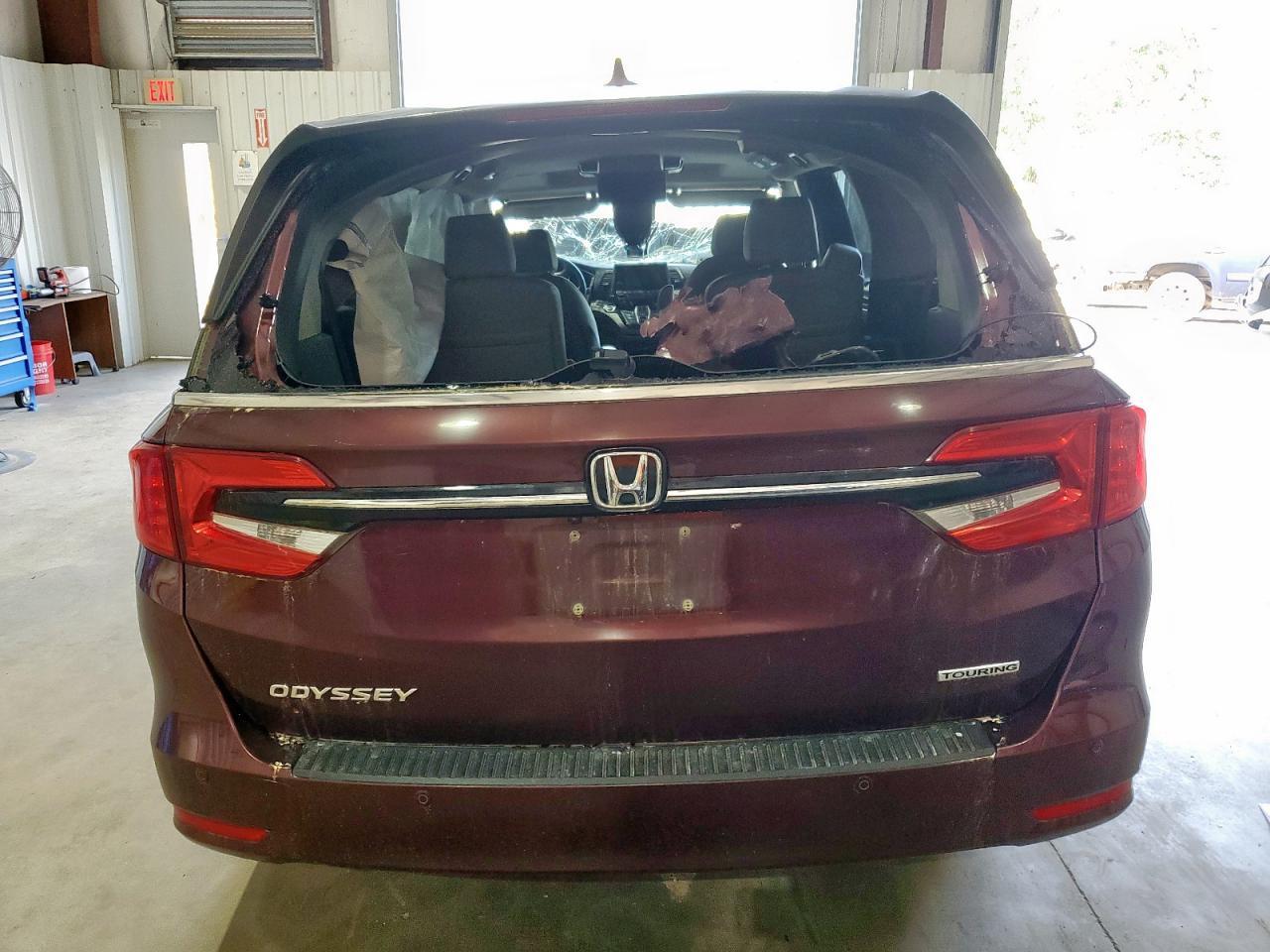 2021 Honda Odyssey Touring Touring - Фото 6