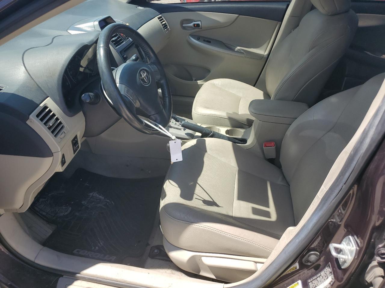 2013 Toyota Corolla Base - Фото 7