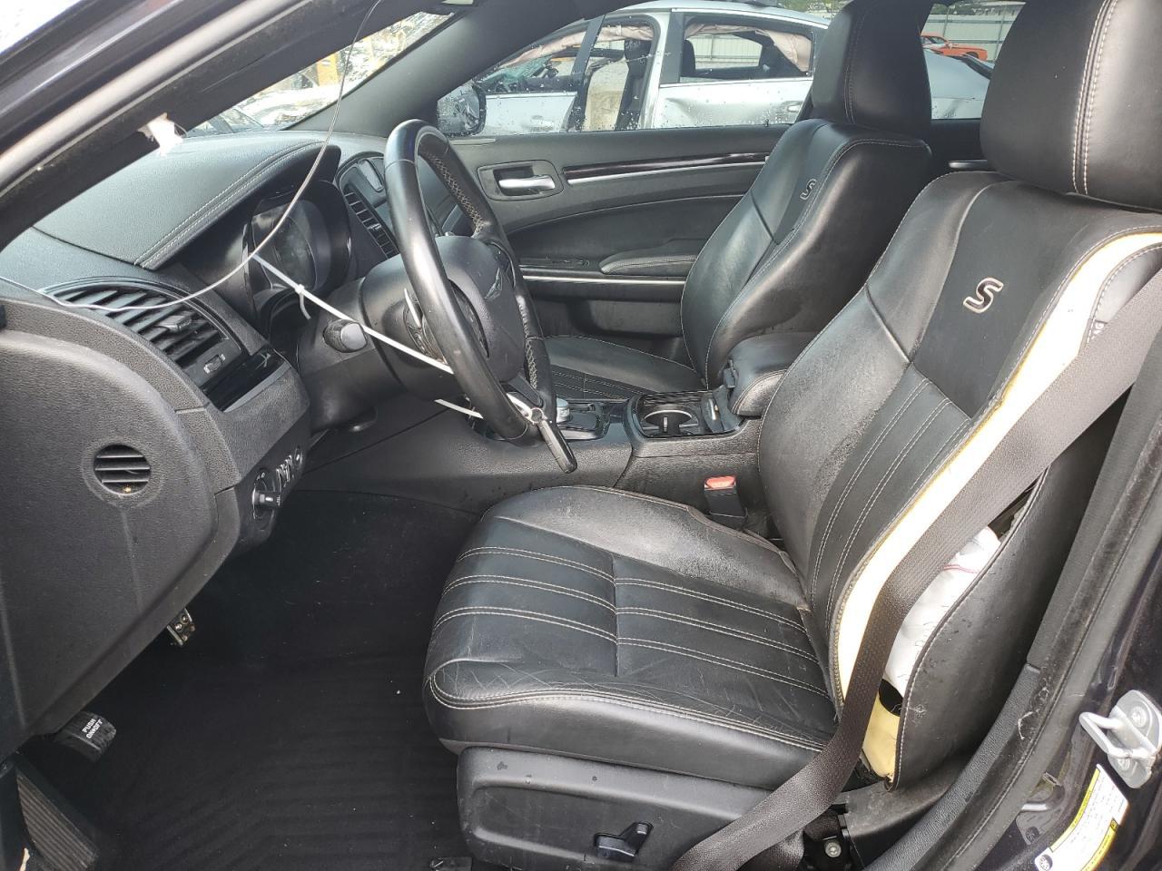 2019 Chrysler 300 S - Фото 7