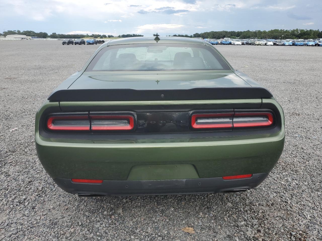 2022 Dodge Challenger R/T - Фото 6