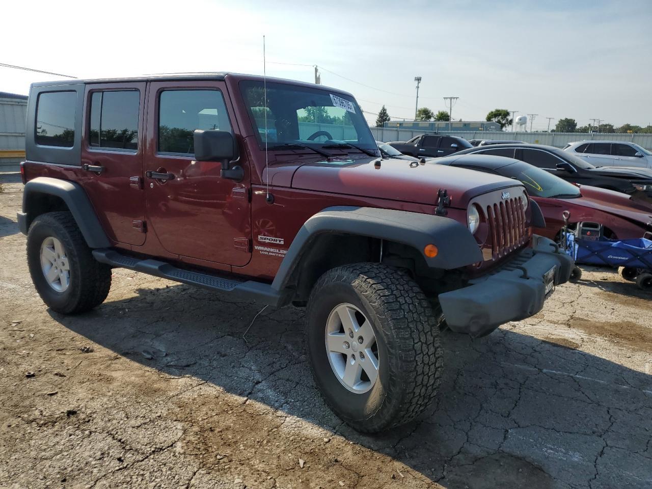 2010 Jeep Wrangler Unlimited Sport - Фото 4