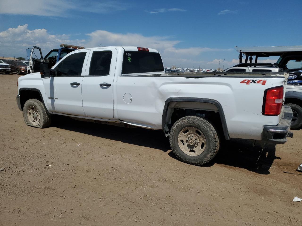 2019 GMC Sierra K2500 Heavy Duty - Фото 2