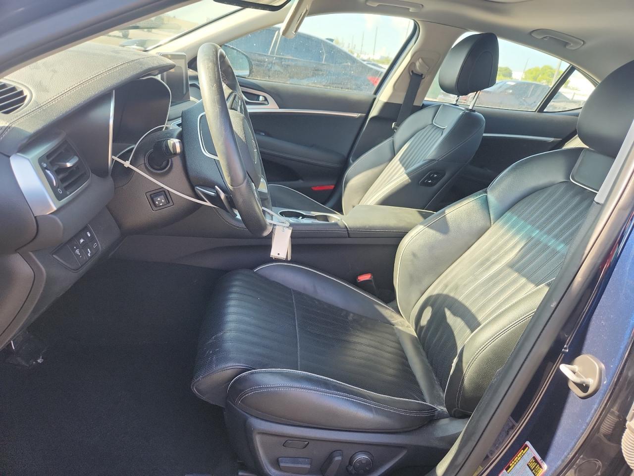 2020 Genesis G70 - Фото 7