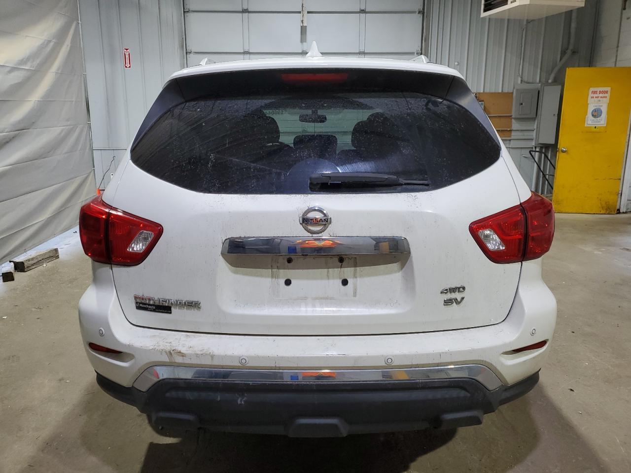 2020 Nissan Pathfinder Sv - Фото 6