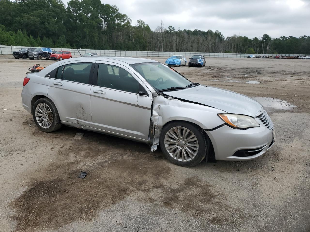 2012 Chrysler 200 Lx - Фото 4