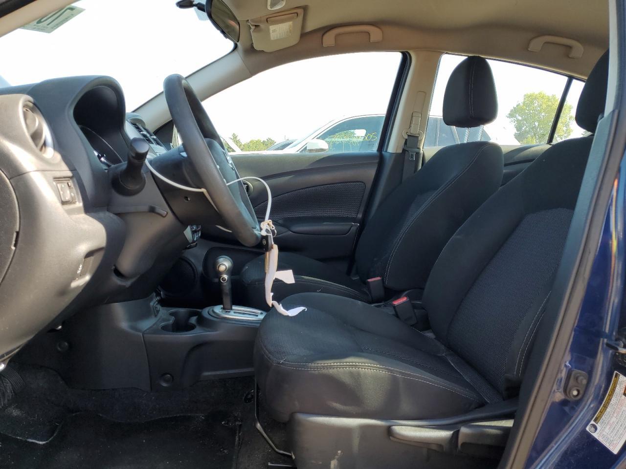 2019 Nissan Versa S - Фото 7