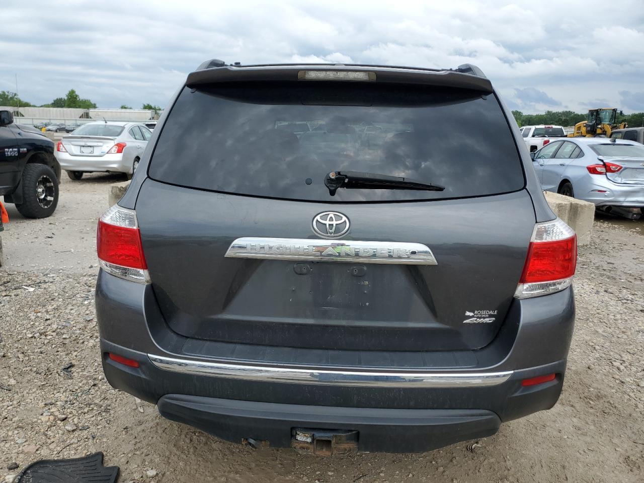 2011 Toyota Highlander Base - Фото 6