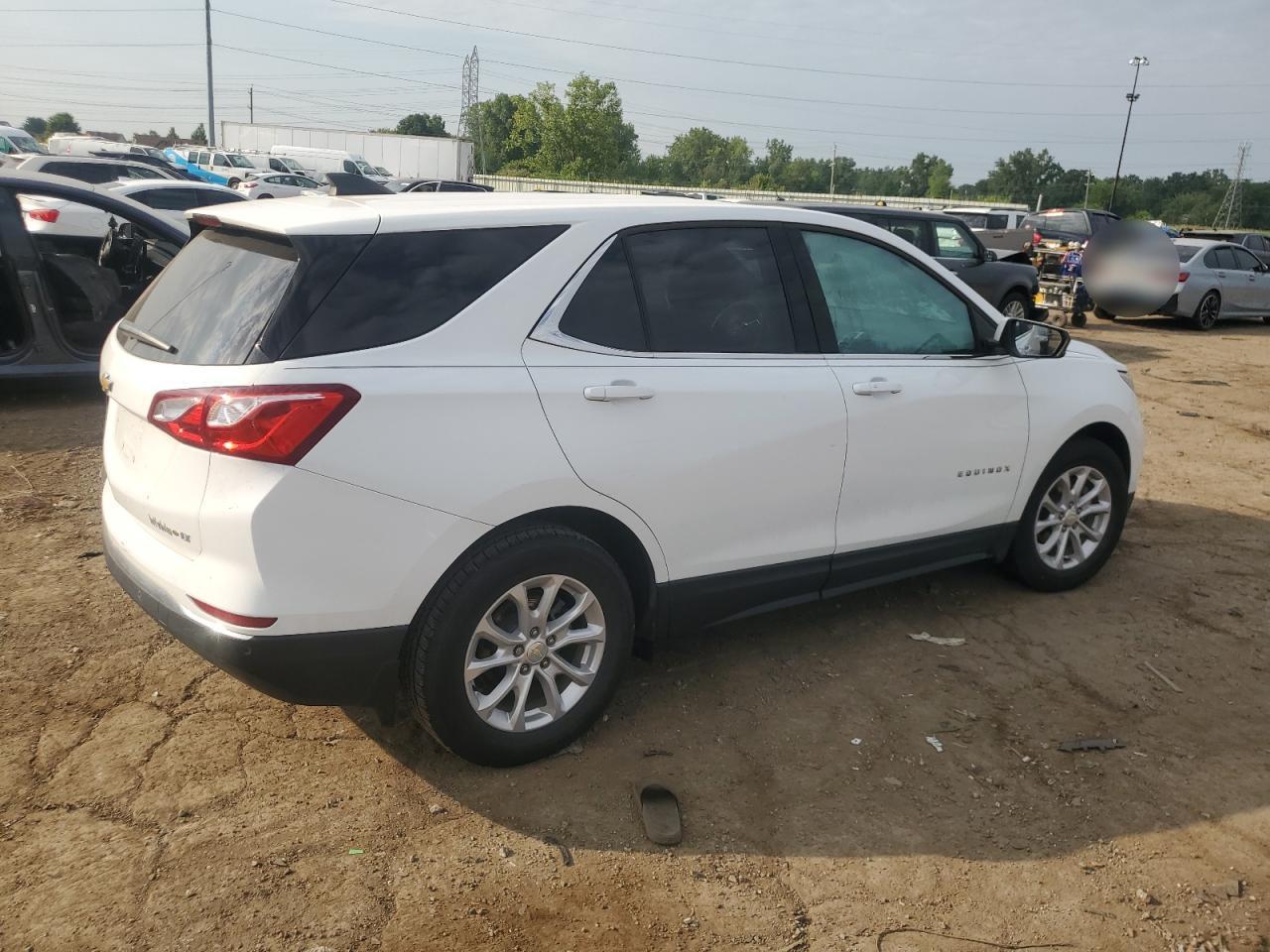 2020 Chevrolet Equinox Lt - Фото 3
