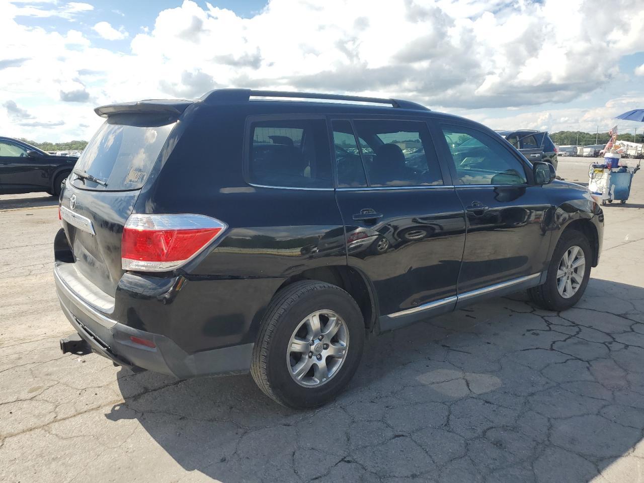 2013 Toyota Highlander Base - Фото 3