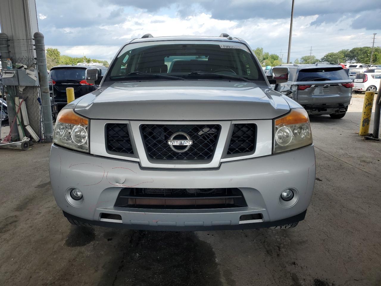 2010 Nissan Armada Se - Фото 5