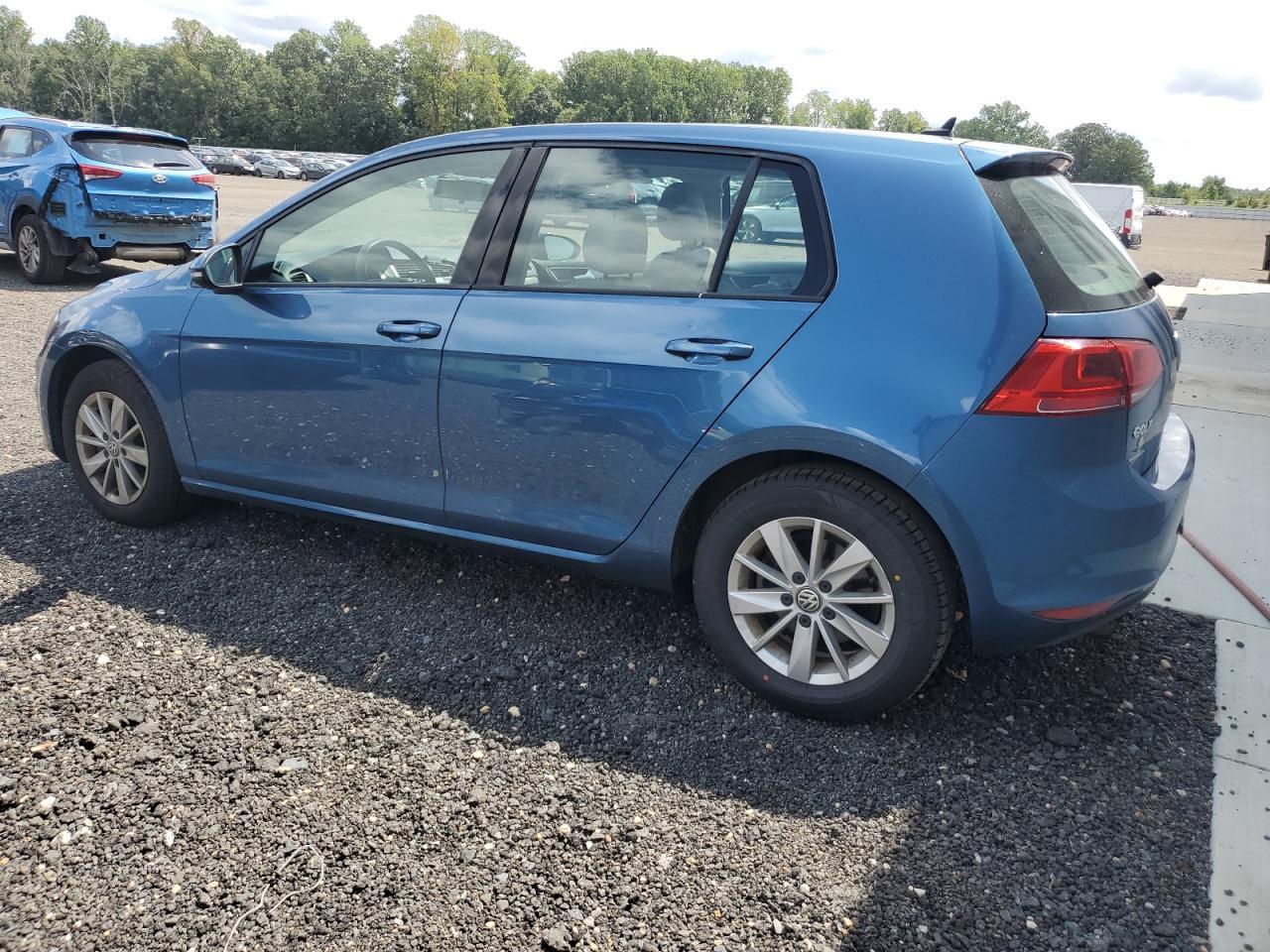 2015 Volkswagen Golf - Фото 2