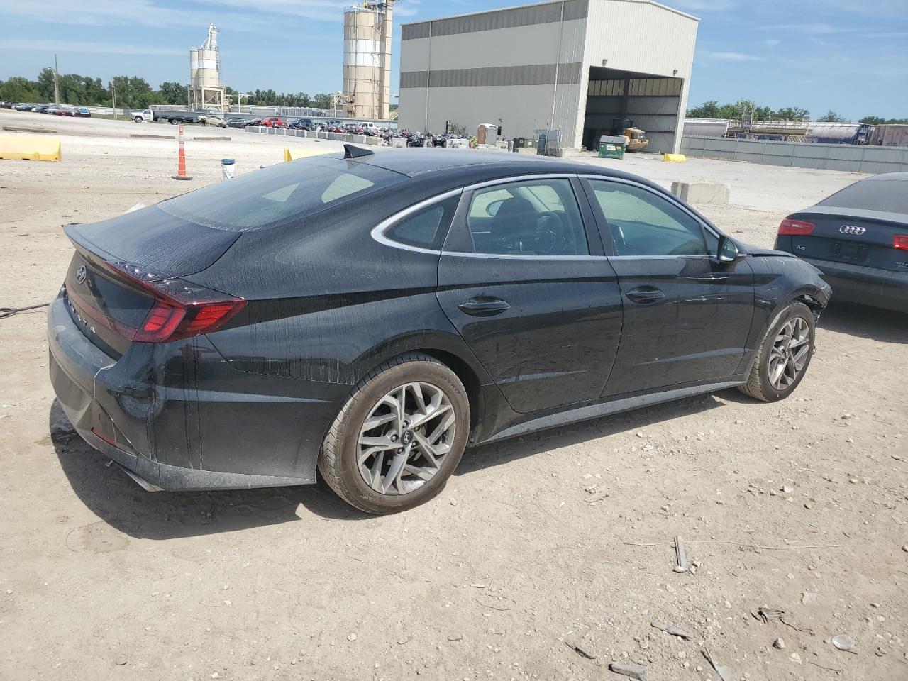2021 Hyundai Sonata Sel - Image 3