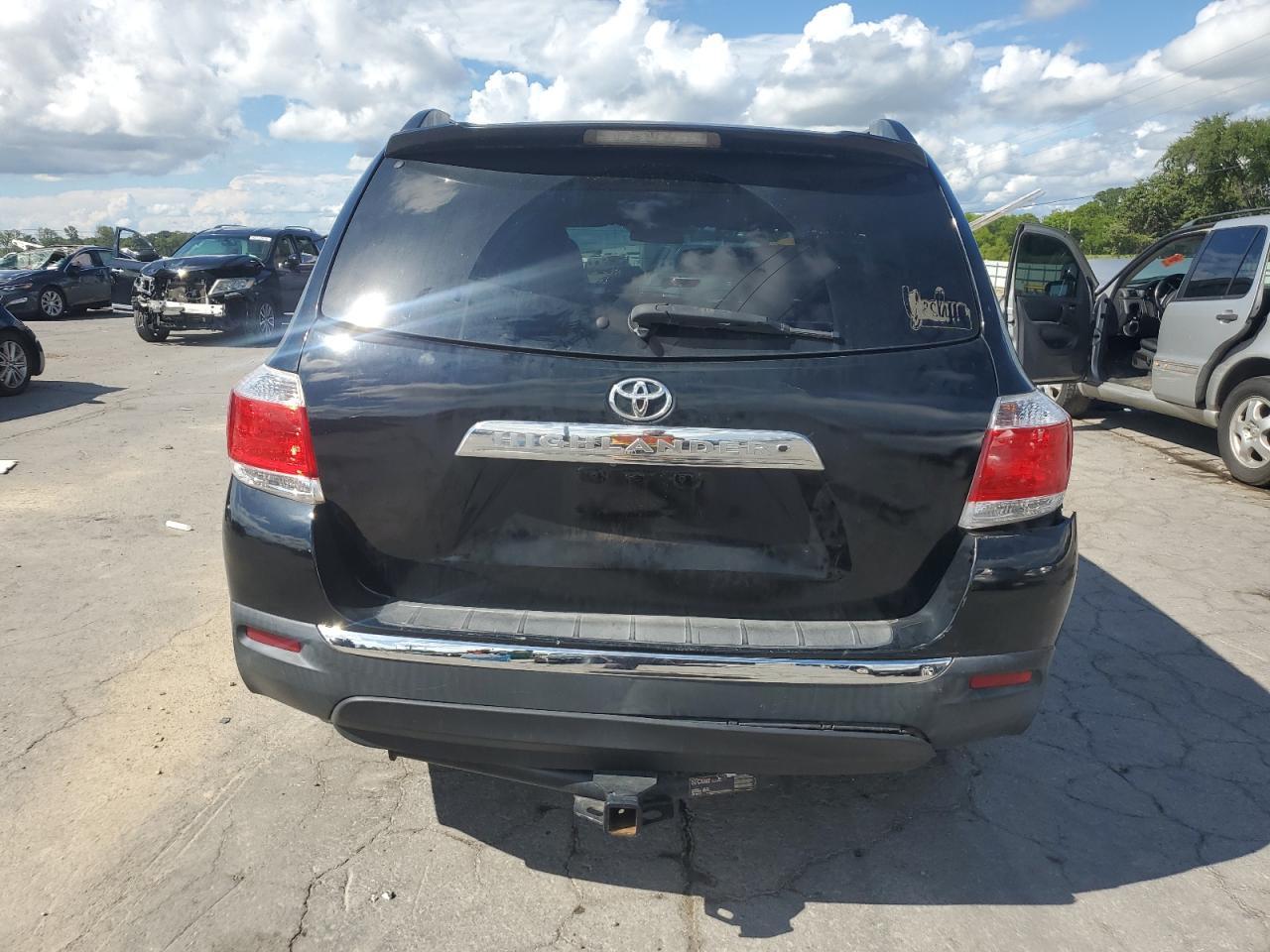 2013 Toyota Highlander Base - Фото 6