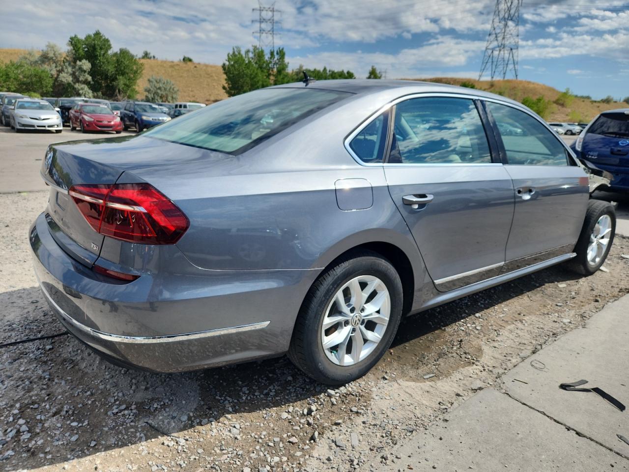 2017 Volkswagen Passat S - Image 3