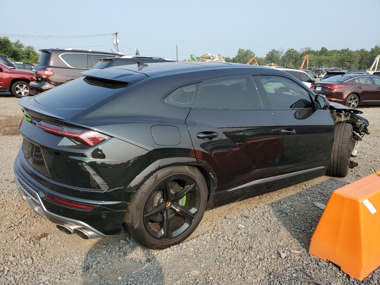 2020 Lamborghini Urus - Image 3
