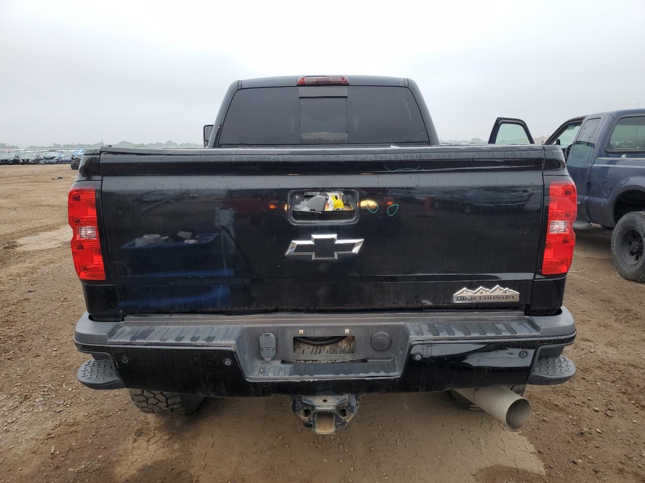 2018 Chevrolet Silverado K2500 High Country - Image 6