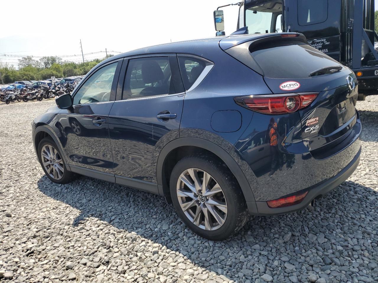 2019 Mazda Cx-5 Grand Touring - Image 2